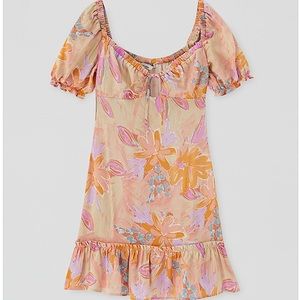 *NEW* Pull&Bear Mermaid Floral Dress